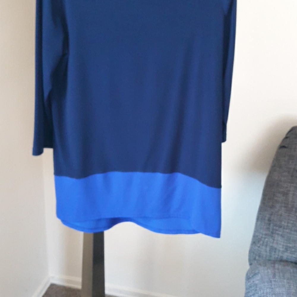 Susan graver top